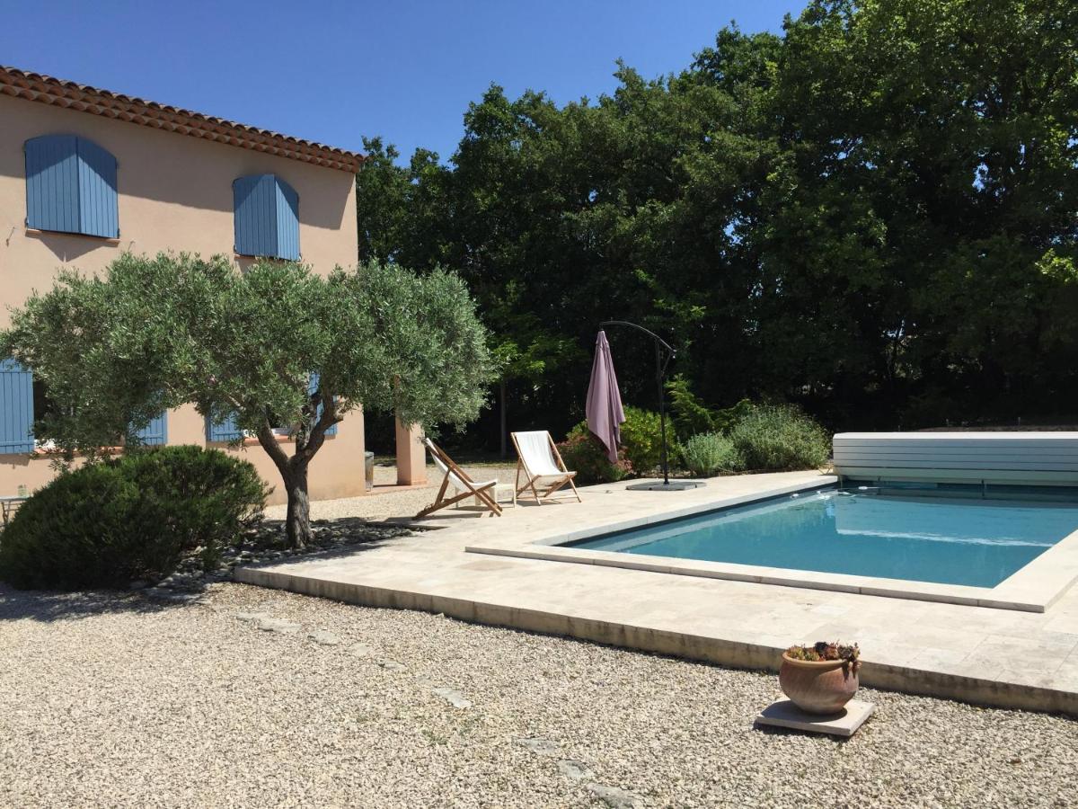 Villa Louanne Pertuis Exterior foto